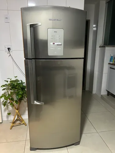Vendo geladeira inox