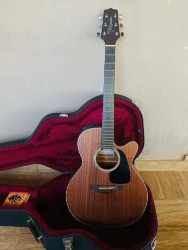 Vendo Violão Takamine GN11 com Case