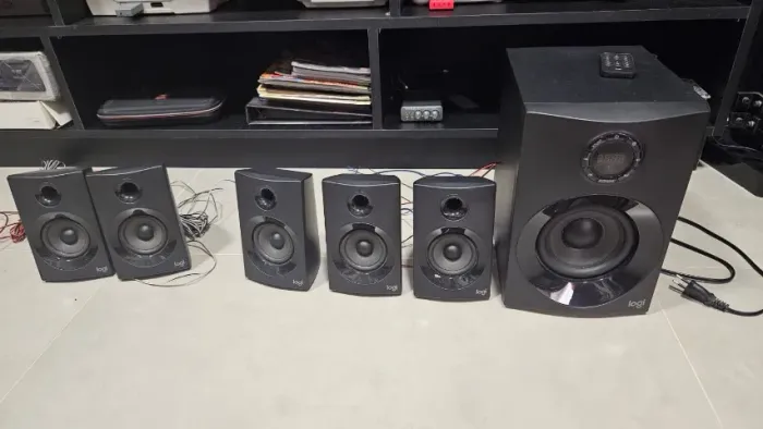 Caixa de som Multimidia Logitech Z607