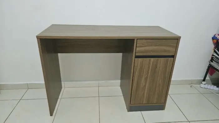 Escrivaninha 1,1m
