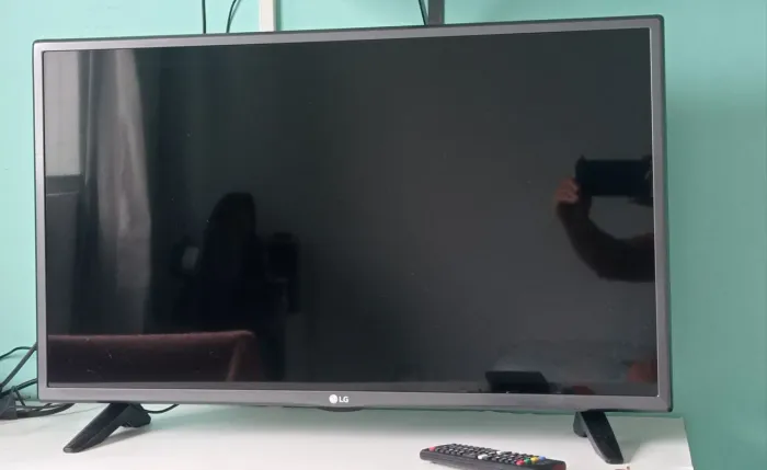 Pra vender logo! Smart tv LG 32 polegadas