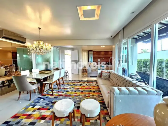 Casa pra alugar com mobília, área gourmet e paisagismo no condominio Haras Residence!