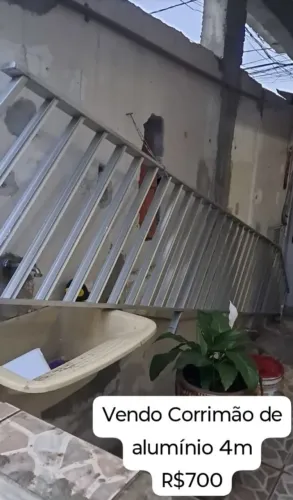 Corrimão de alumínio