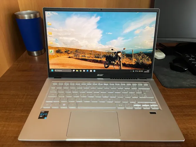 Acer swift 3 i7 16GB 1TB