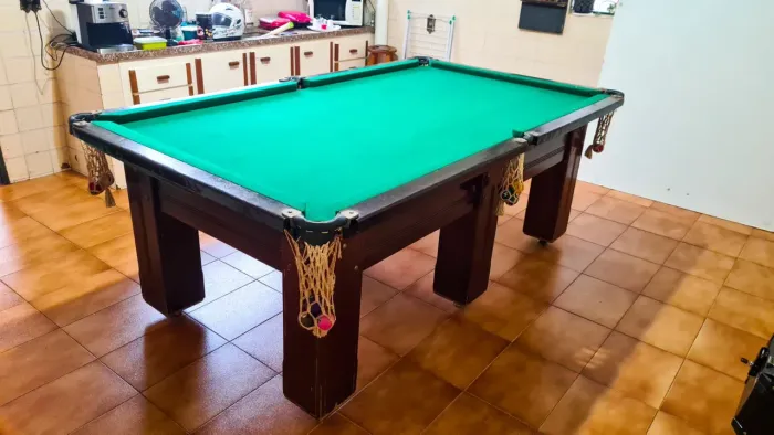 Mesa de sinuca zera top pra ir hoje 1500$