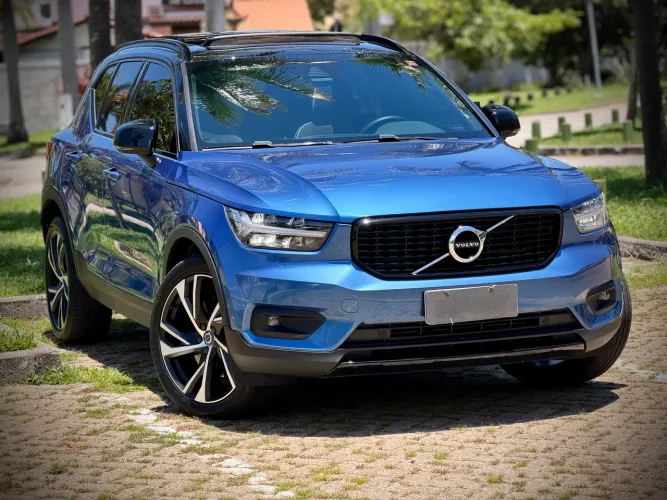 Volvo XC40 XC 40 T-5 Híbrido R-design 1.5 262cv FWD 2021