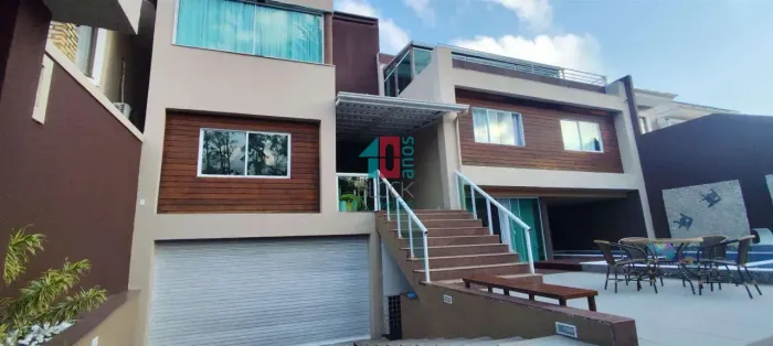 Barra da Tijuca | Casa de Condomínio 6 quartos, sendo 6 suites