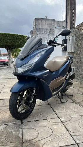 PCX 160 DLX 2024