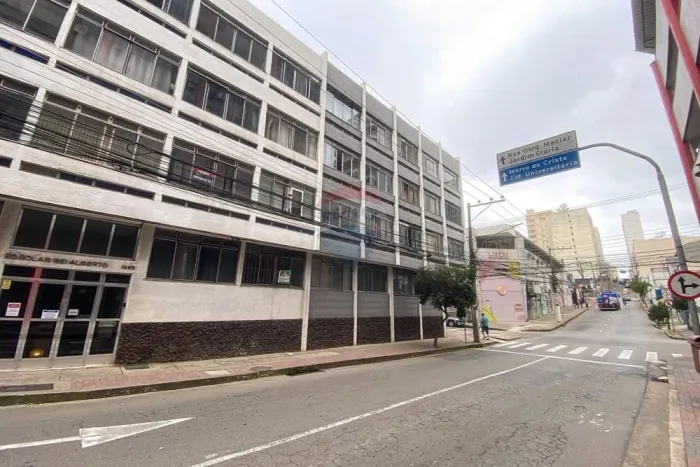 Kitnet à venda no Centro  Rua Santo Antônio | Excelente oportunidade!