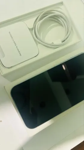 iPhone 15 128gb 1 mês de uso 