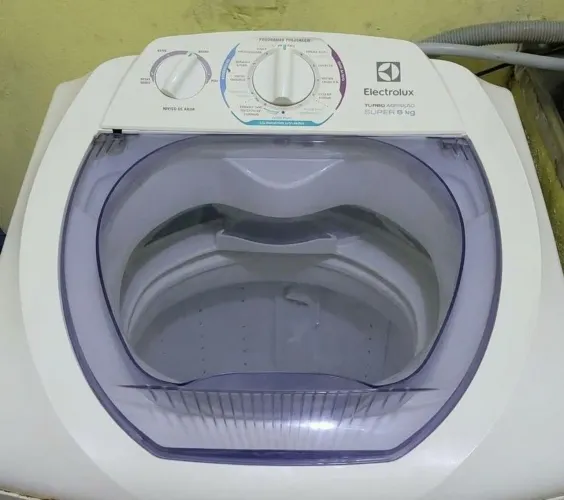 Maquina de lavar Electrolux