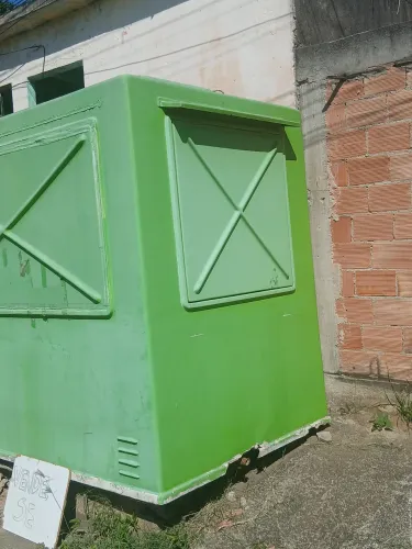 Vendo ou Alugo Esse Trailer
