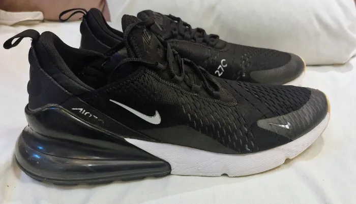 TENIS NIKE ORIGINAK USADO N. 44