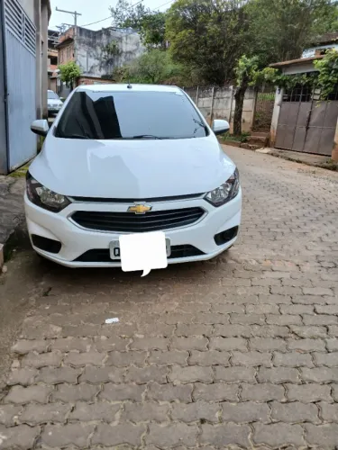 Chevrolet Onix Hatch LT 1.4 8V Flex Mec. 4P 2018