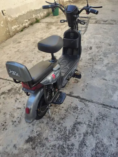 Bicicleta 800w SEMINOVA