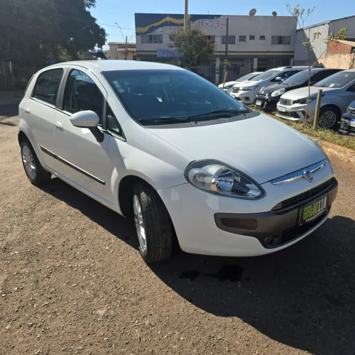 Fiat Punto Essence 1.6 Flex 16V 5P 2014