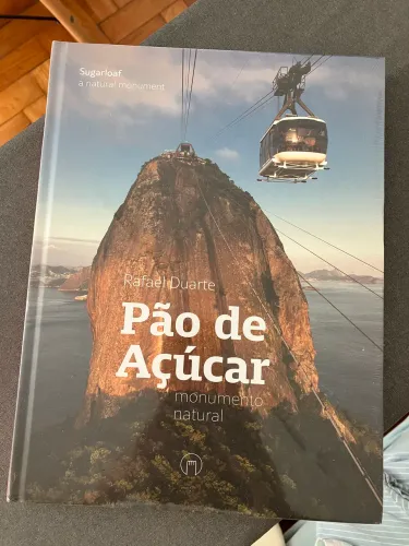 Livro Fotográfico ?Pão de Açúcar - Monumento Natural?
