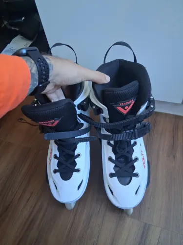 Patins traxart volt 2.0 ABEC 9 43/44
