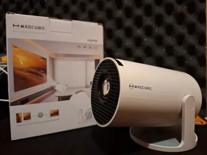 Novo Projetor Smart 130 Polegadas - Android, WiFi, Bluetooth, HDMI