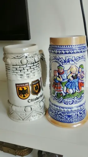 2 canecos antigos