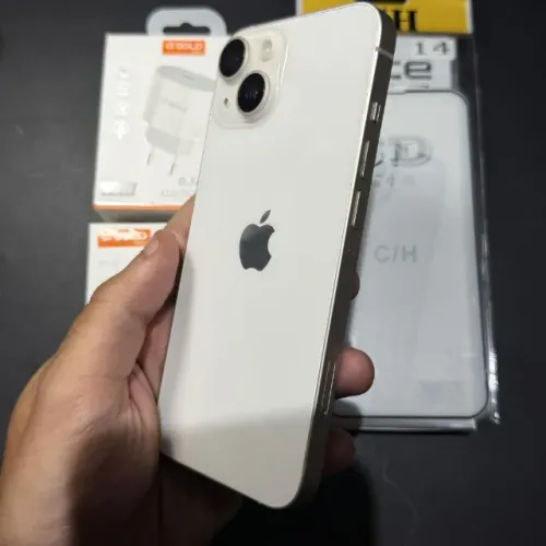 iPhone 14 128GB Branco! Nunca mexido! Acc cartão! Excelente estado! COM BRINDES!