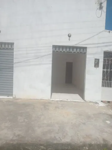 Vende se um ponto comercial em cajueiro da praia Piauí valor 90mil