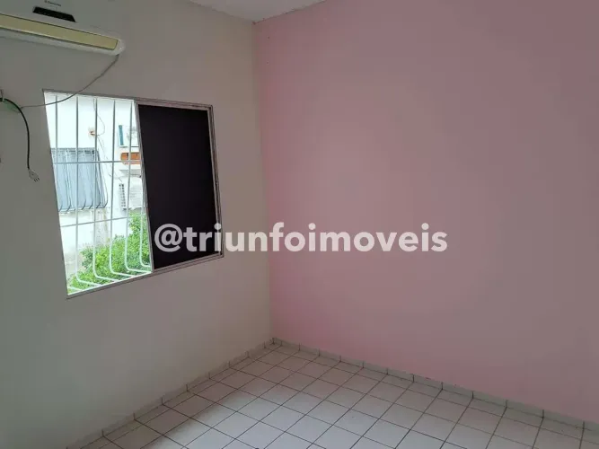 Apartamento com 2 quartos no condomínio Jesus Tomaz Tajra