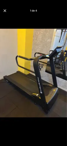Vendo esteira Moviment 