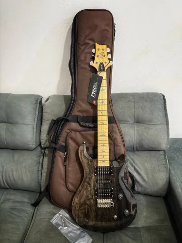 Guitarra PRS SE Swamp Ash (NOVA)