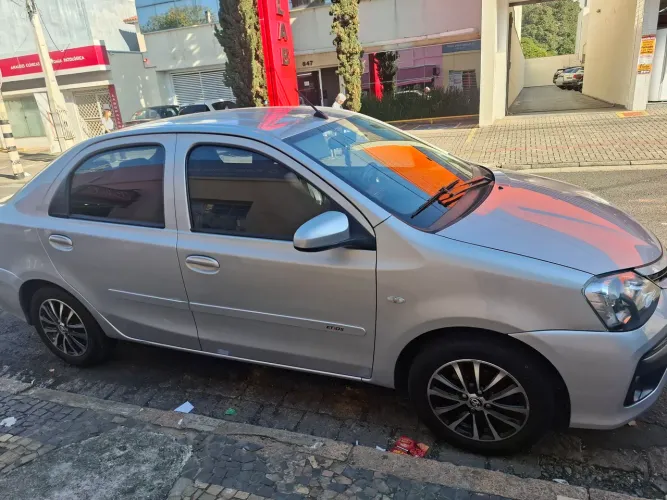 Toyota Etios X Sedan 1.5 Flex 16V 4P Aut. 2018