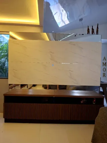 Painel tv com espelho e led
