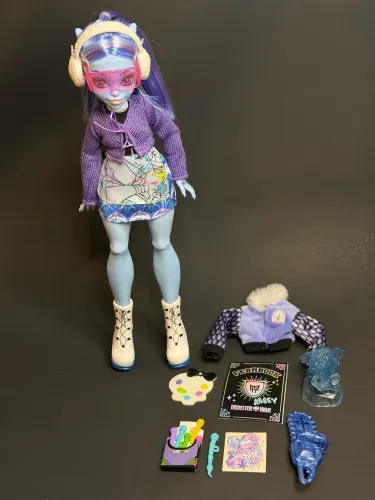MONSTER HIGH G3 FEARBOOK ABBEY