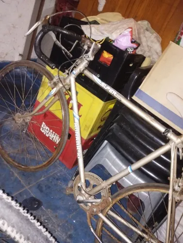 Monark 10 em ótimo estado 
