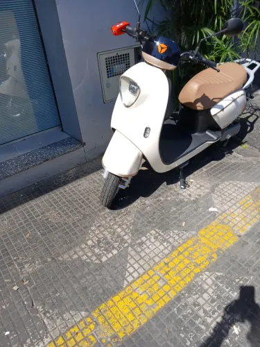 Yadea m6h nova totalmente a prova dgua única no mercado assim.