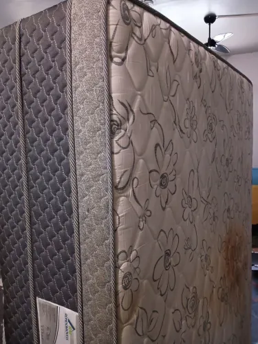 CAMA BOX DE CASAL