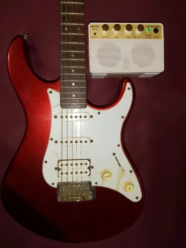 KOMBO guitarra e amplificador 549$