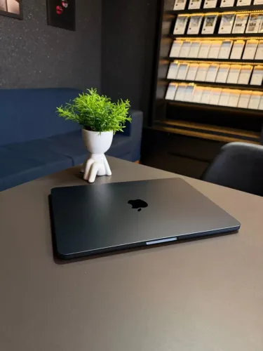 MACBOOK M2 8/256GB 13 89%  (230 CICLOS) R$4349 OPORTUNIDADE!!