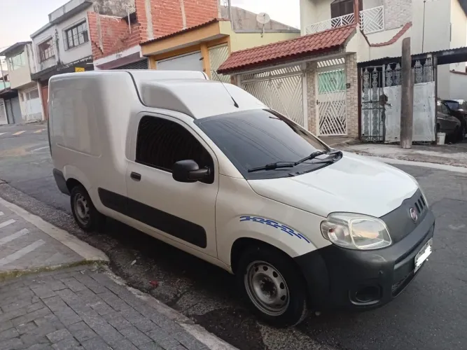 Fiat Fiorino Furgão Work. Hard 1.4 Flex 8V 2P 2018
