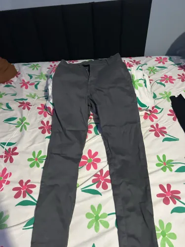 Vendo calça de alfaiataria jayjones 