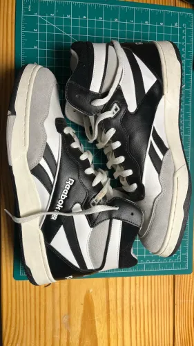 Tênis Reebok BB 4000II