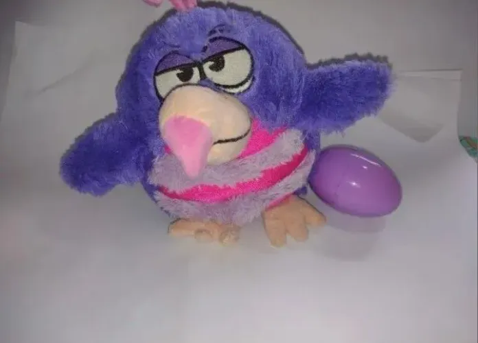 kookoo bird com ovo e filhote, quando aperta a barriga faz barulho<br>