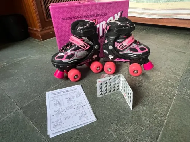 patins minitrax de 4 rodas ajustável
