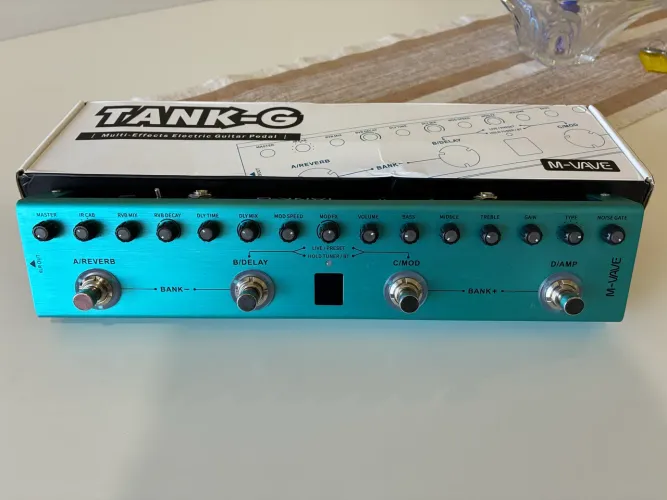 M-VAVE Tank-G - Pedaleira Multi-Efeitos para Guitarra