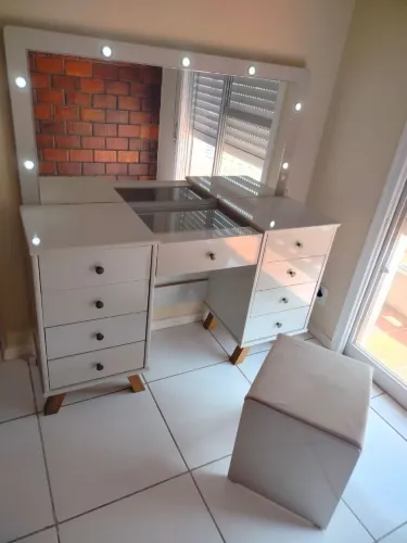 PENTEADEIRA CAMARIM ELOÁ C/ LED E 9 GAVETAS - PATRIMAR