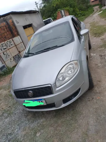 Fiat Linea Absolute 1.9/1.8 Flex Dualogic 4P 2011