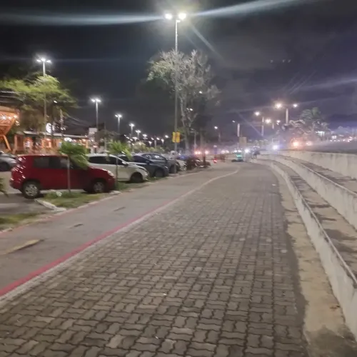 Avenida Praia de Ponta Negra, rua do polo gastronômico vende Imóvel + Restaurante, Bar e 6