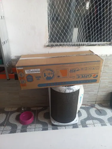 Ar-condicionado Springer Midea Inverter 18.000 BTUs