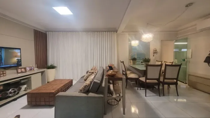 Ótimo sobrado a venda com 144 m² de construção no Jardim Karaíba