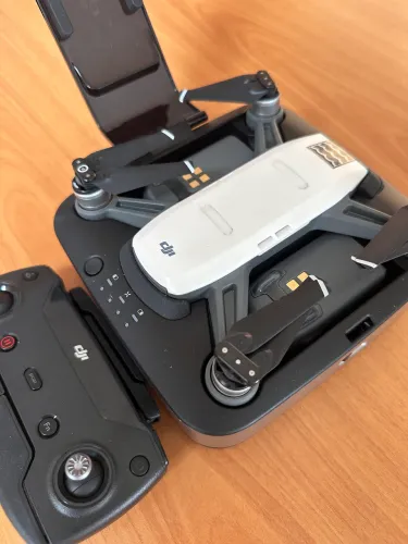 Drone DJI Spark com base powerbank