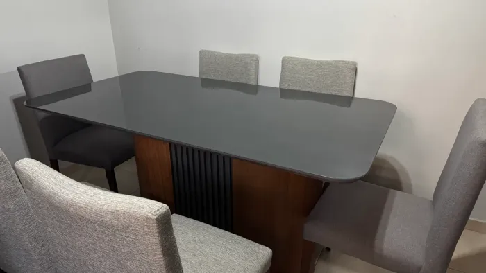 Conjunto de Jantar Mesa com Vidro (170x90x80) + 4 cadeiras
